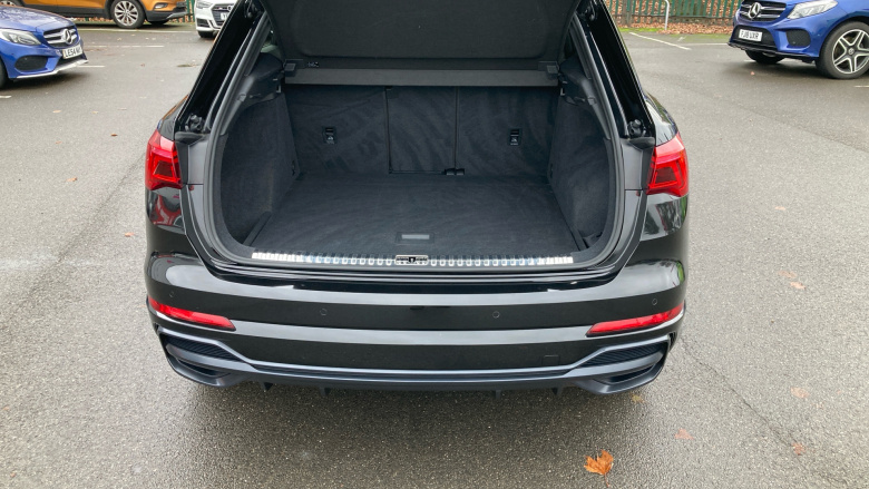 Audi Q3 35 TDI S Line 5dr S Tronic Diesel Estate